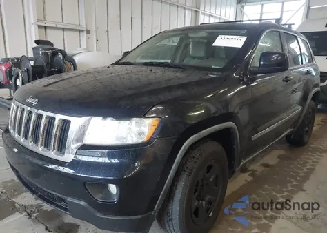 2011 Jeep Grand Cherokee Laredo из США, поврежденный, VIN 1J4RS4GG5BC643953
